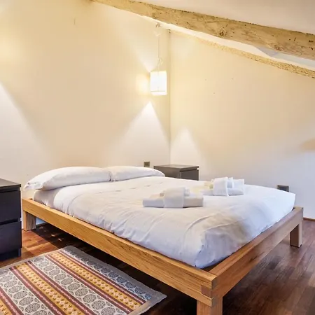 Appartement In The Heart Of Luminous Flat